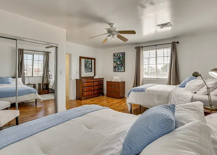 Walkable Uptown Gem! 3 Mi To Mtns Preserve Ferienhaus *
