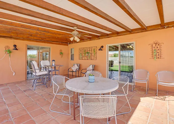 Walkable Uptown Gem! 3 Mi To Mtns Preserve Ferienhaus *